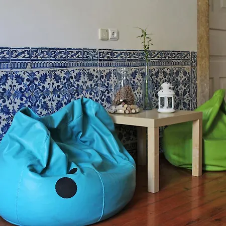 Johnie's Place & Lisbon