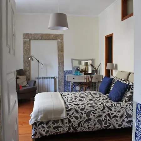 Johnie's Place & Lisbon