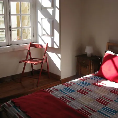 Johnie's Place & Hostel Lisbon